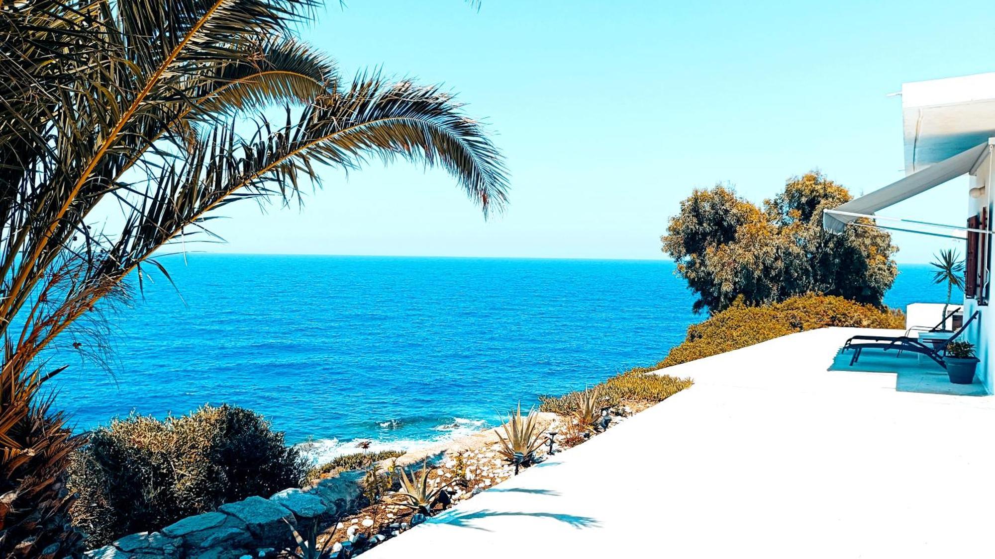 Zen Place Kouniadi المظهر الخارجي الصورة